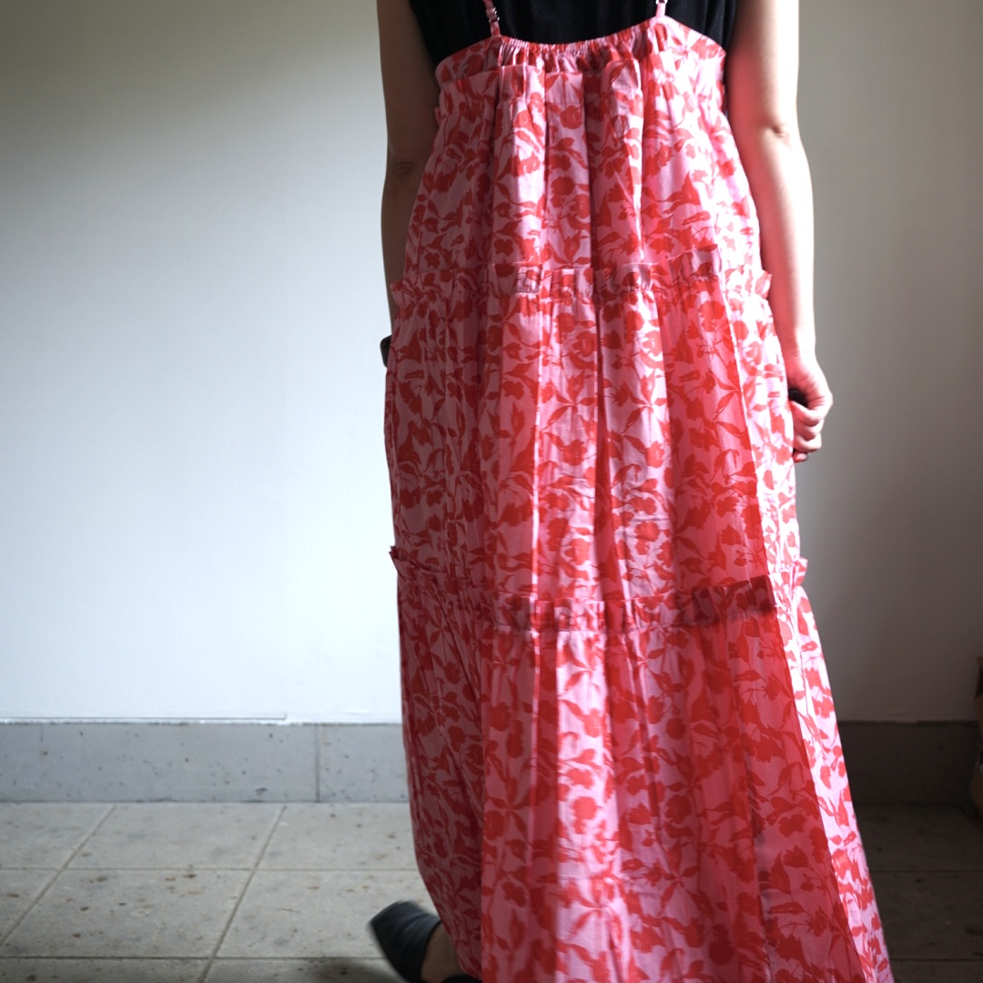 red × pink camisole tiered dress