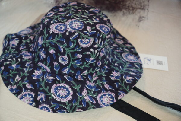 TOPICA summer hat black × white