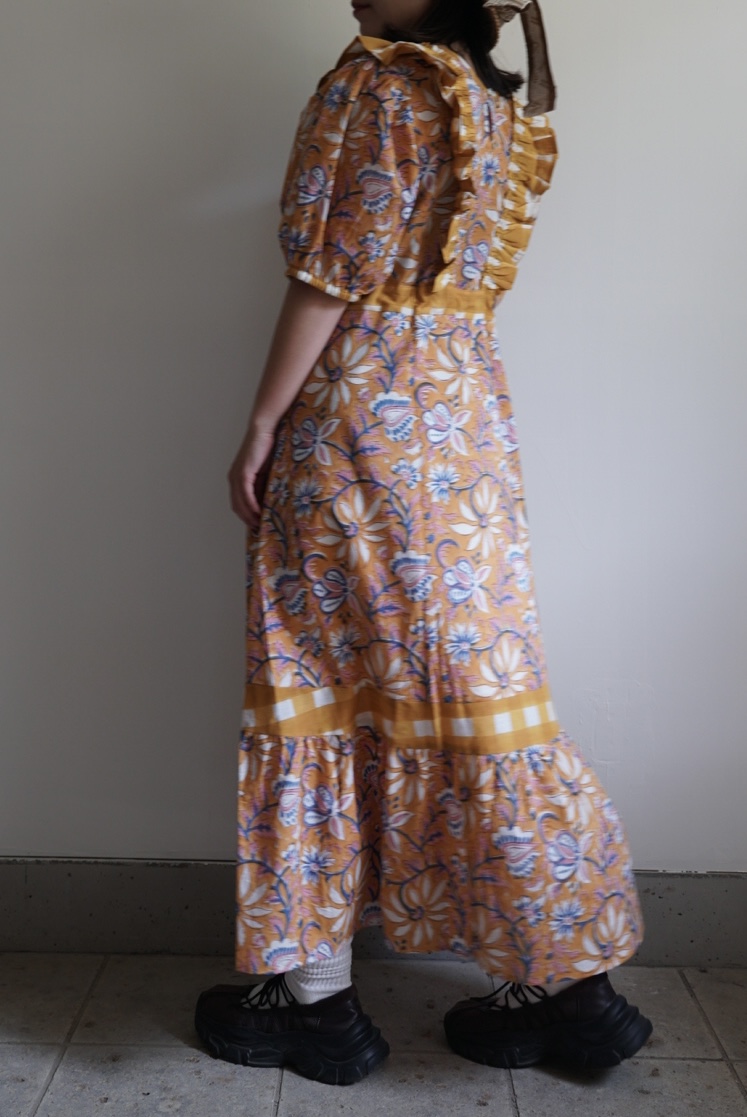 yellow beige cinema puff dress - 画像 (8)