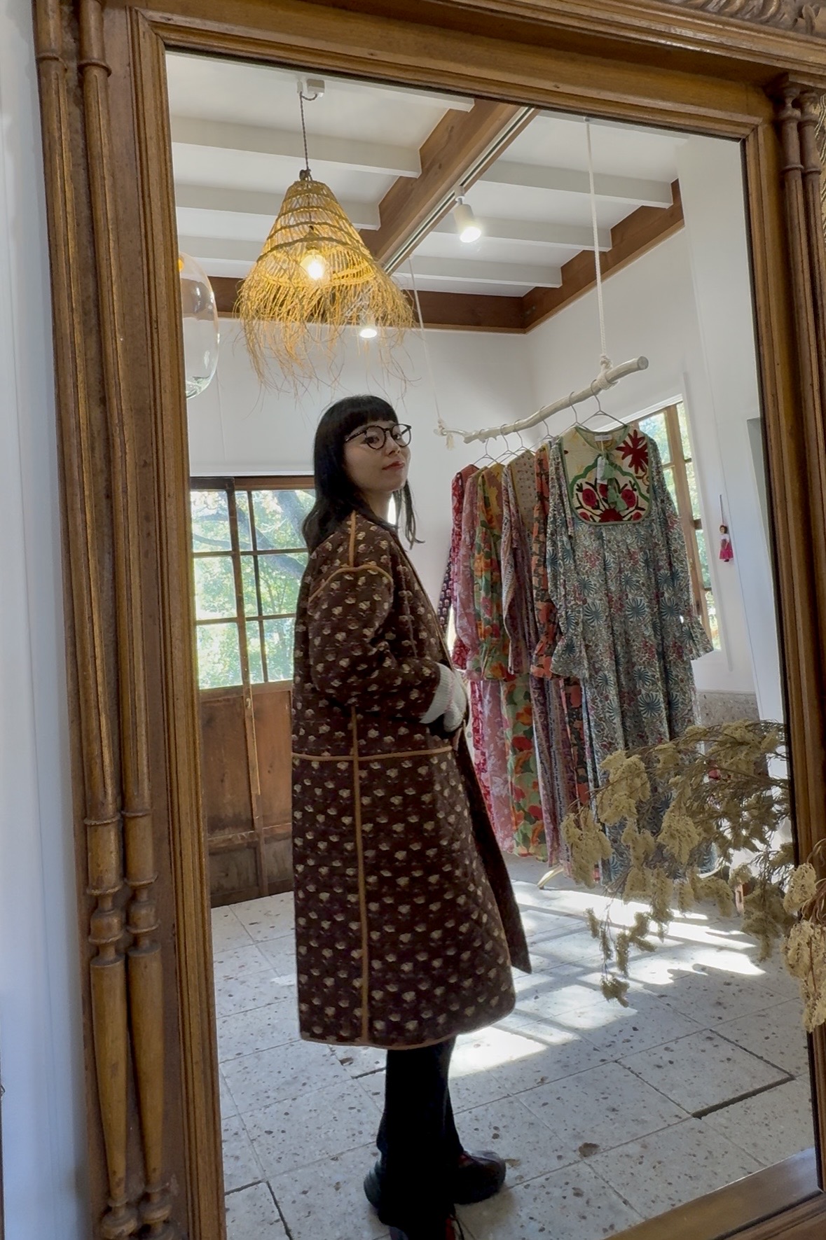 brown camel kantha long jacket - 画像 (15)